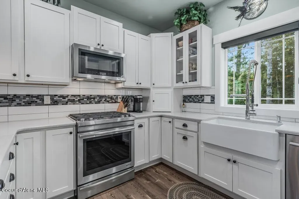 411 Louis Lane Sandpoint ID 83864