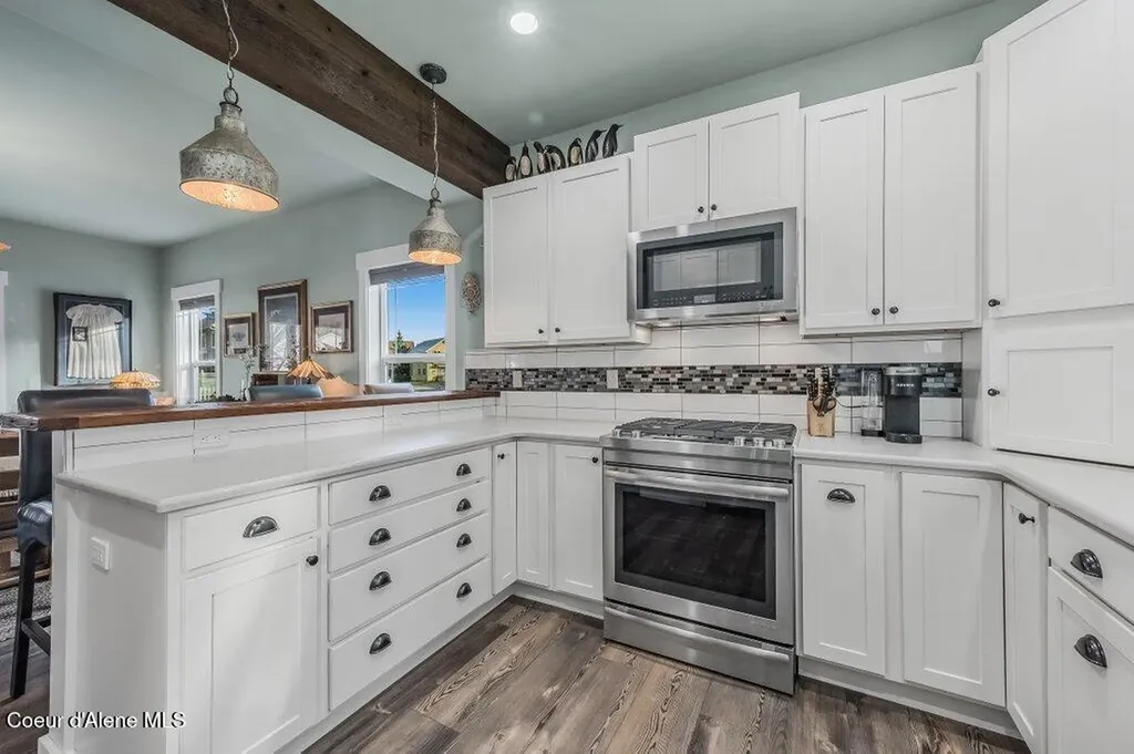 411 Louis Lane Sandpoint ID 83864