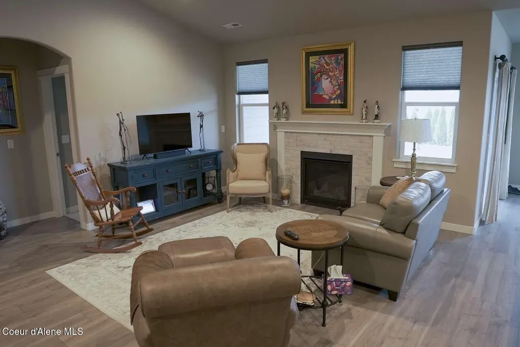 16152 N Hadley Loop Rathdrum ID 83858