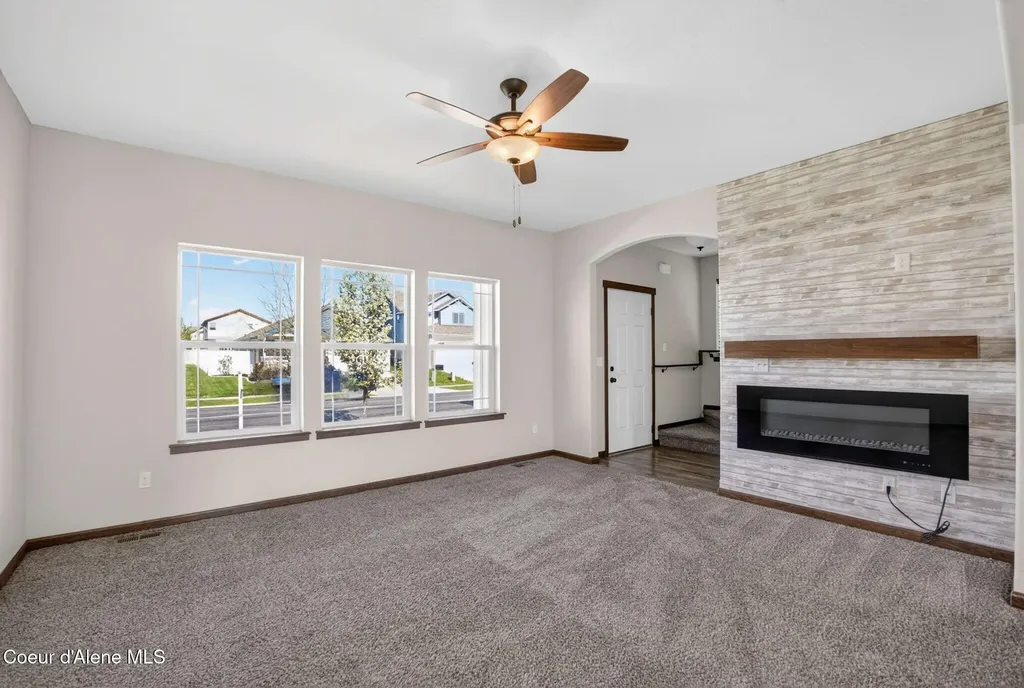 8256 N Woodworth Street Post Falls ID 83854