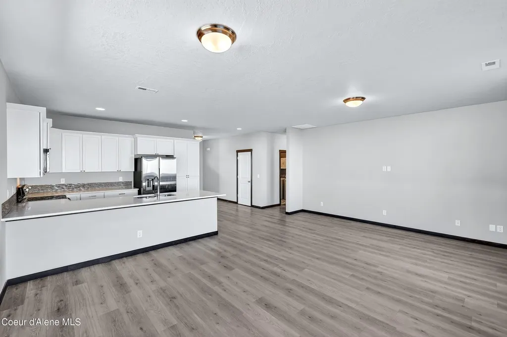 193 N Inkwood Street Post Falls ID 83854