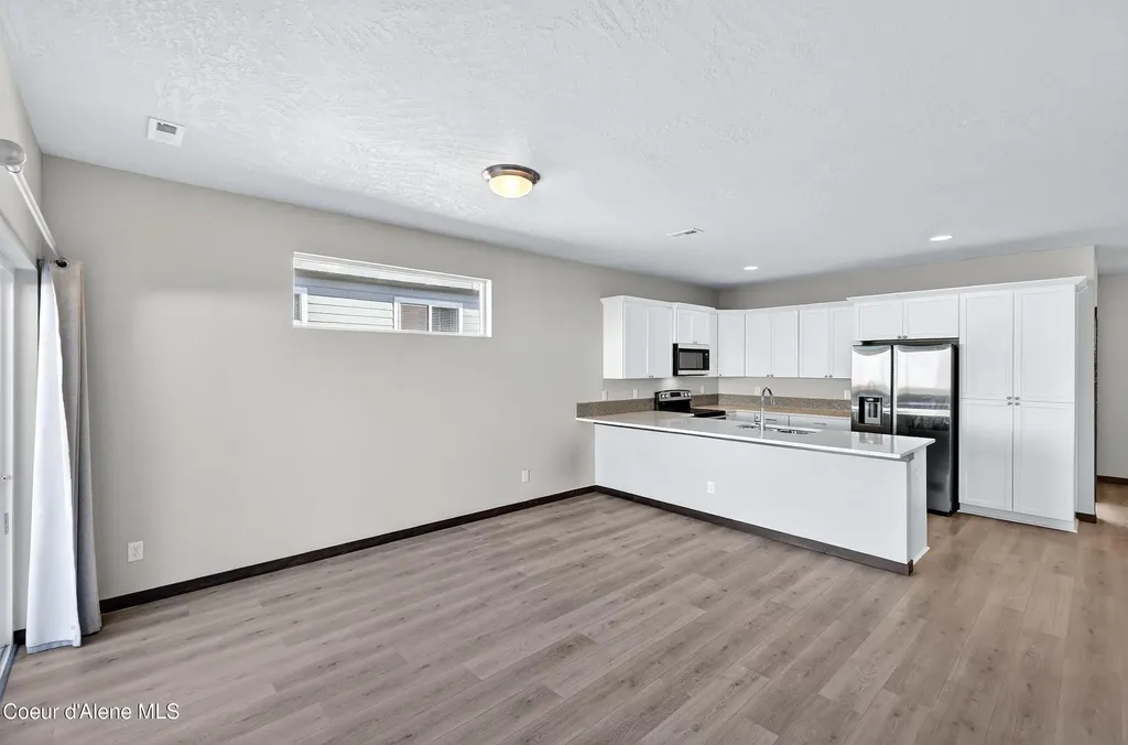 193 N Inkwood Street Post Falls ID 83854
