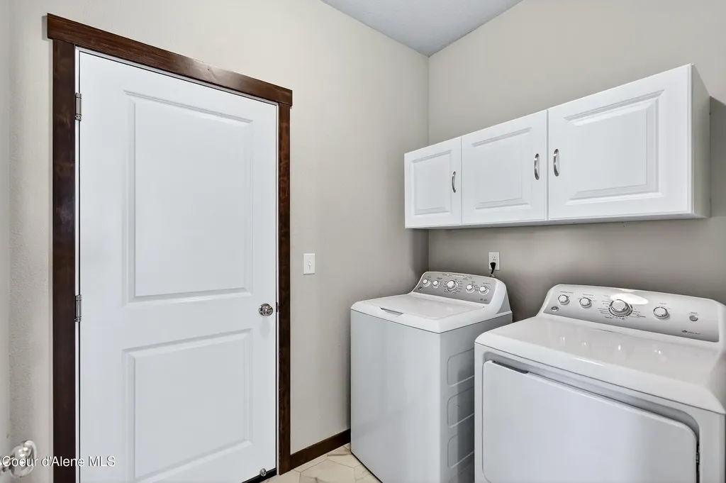 193 N Inkwood Street Post Falls ID 83854
