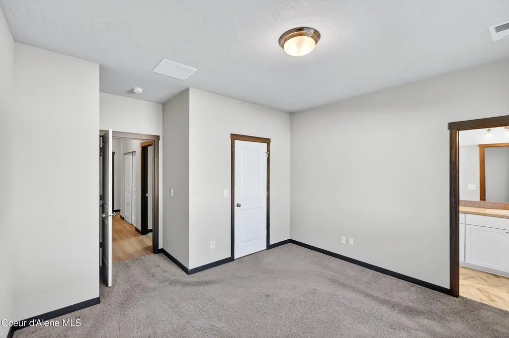 193 N Inkwood Street Post Falls ID 83854