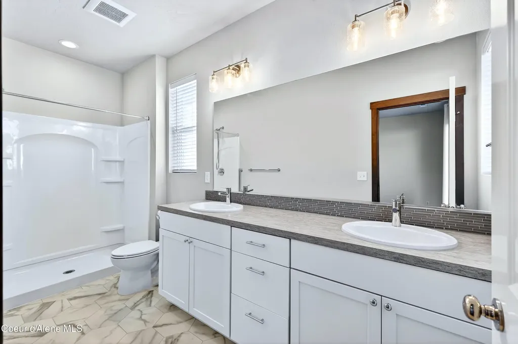 193 N Inkwood Street Post Falls ID 83854