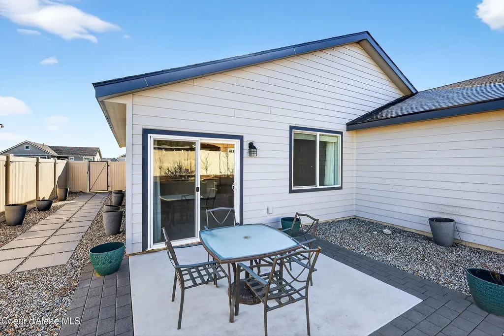 193 N Inkwood Street Post Falls ID 83854
