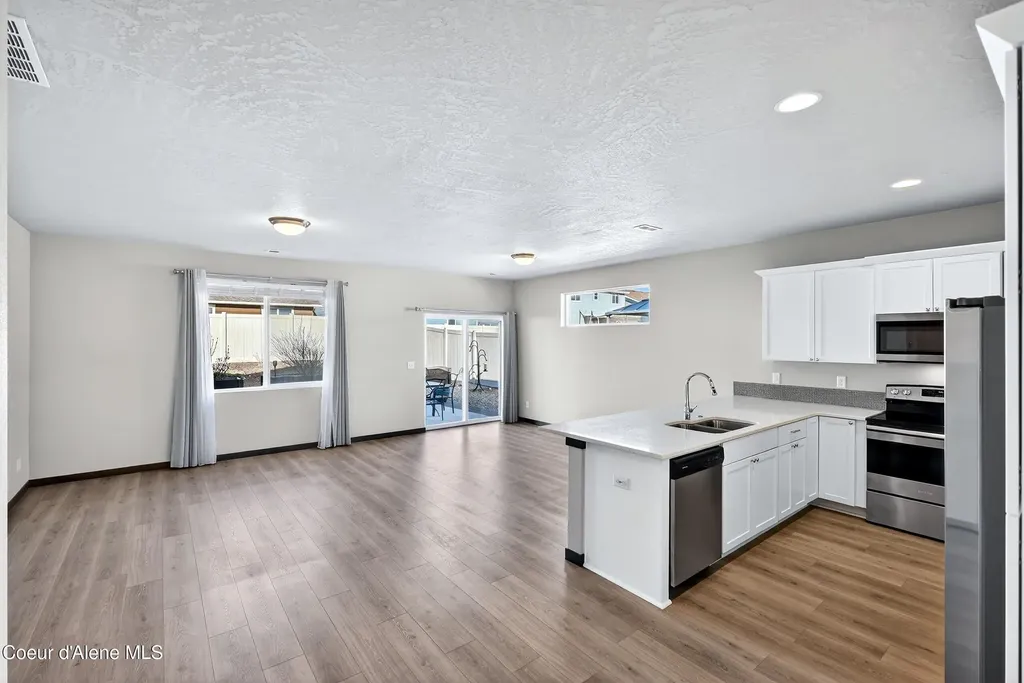 193 N Inkwood Street Post Falls ID 83854