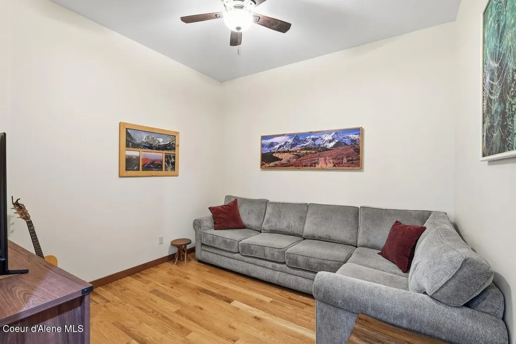 175 Hanaford Road Blanchard ID 83804