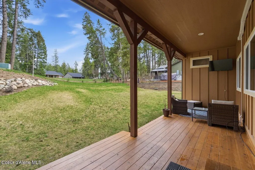175 Hanaford Road Blanchard ID 83804