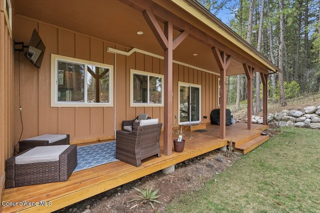175 Hanaford Road Blanchard ID 83804