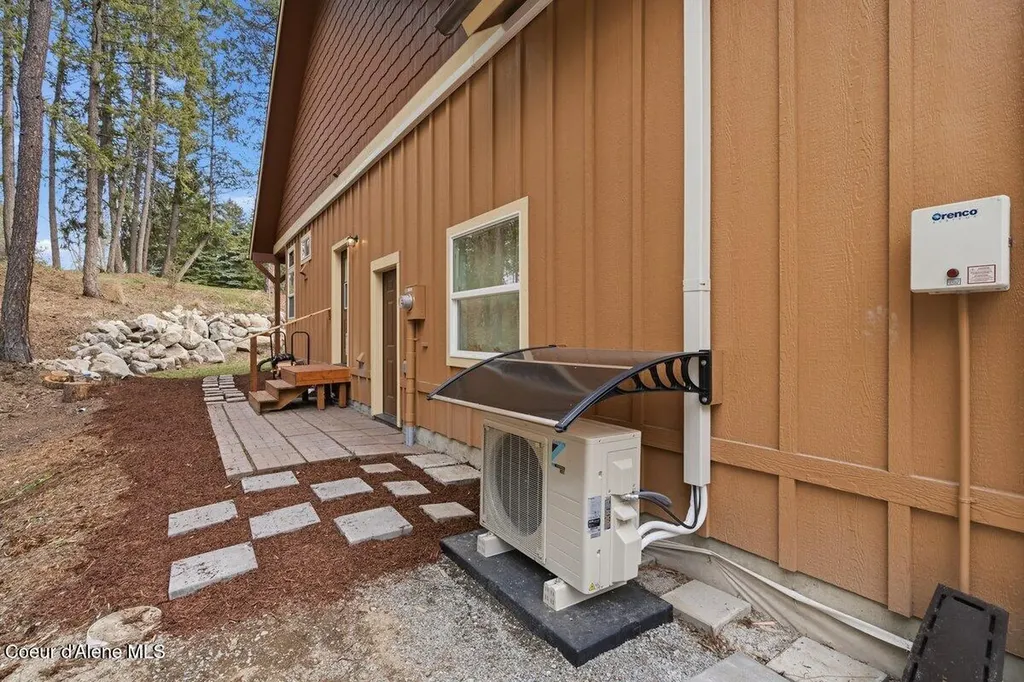 175 Hanaford Road Blanchard ID 83804