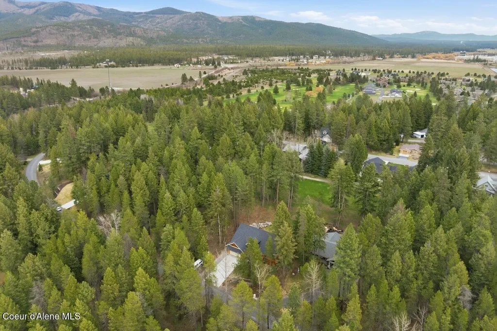 175 Hanaford Road Blanchard ID 83804