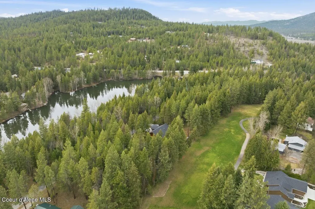 175 Hanaford Road Blanchard ID 83804