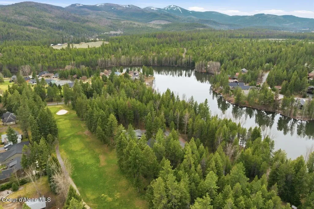 175 Hanaford Road Blanchard ID 83804