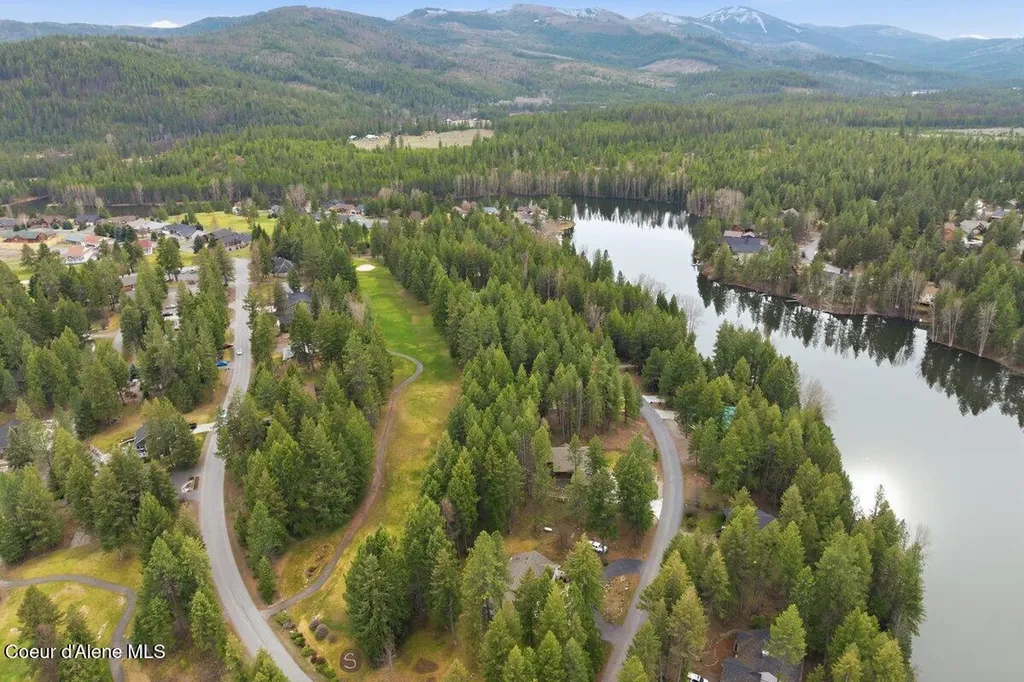 175 Hanaford Road Blanchard ID 83804