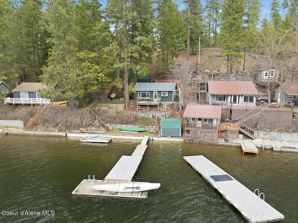 5822 W Boathaven Lane Rathdrum ID 83858