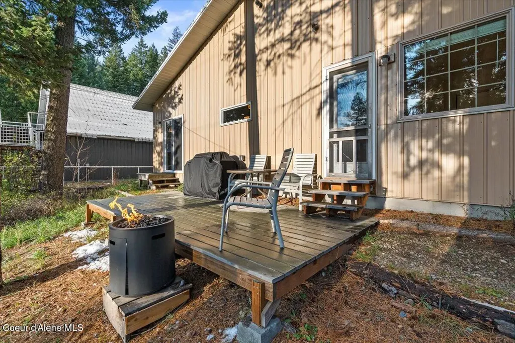5822 W Boathaven Lane Rathdrum ID 83858