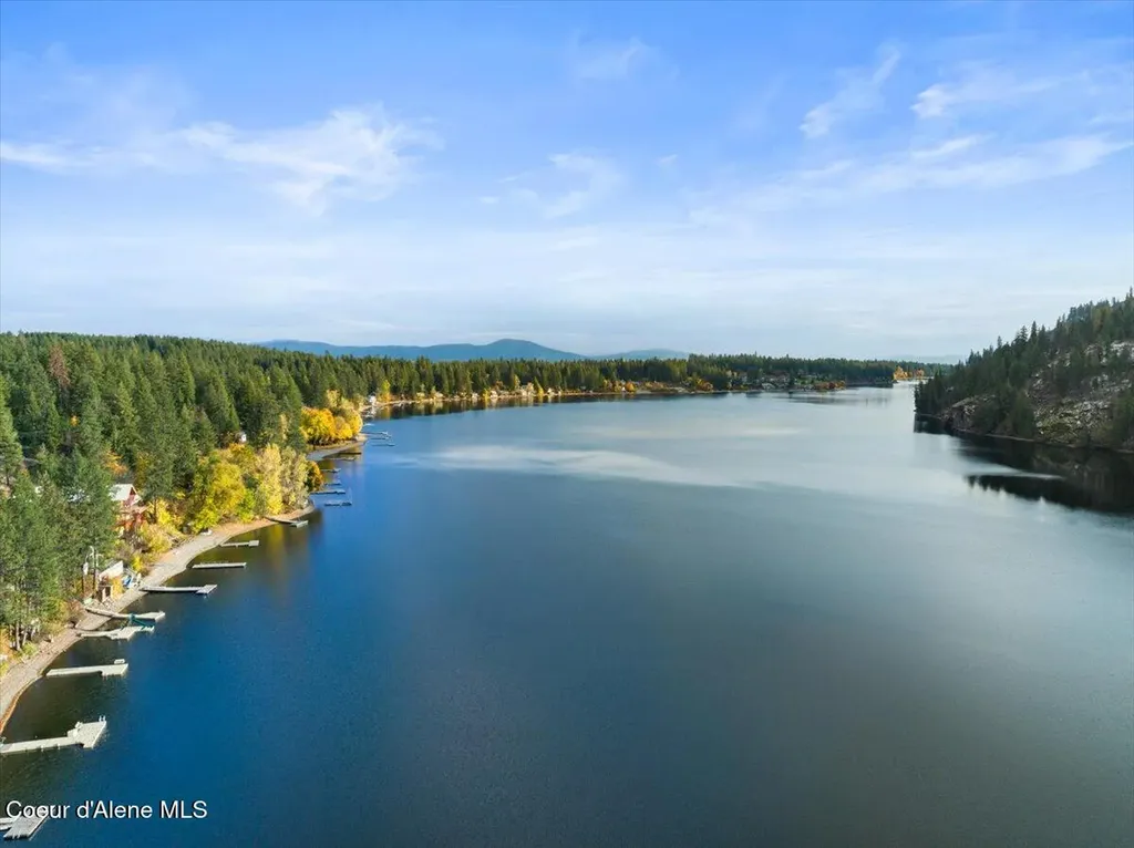 5822 W Boathaven Lane Rathdrum ID 83858