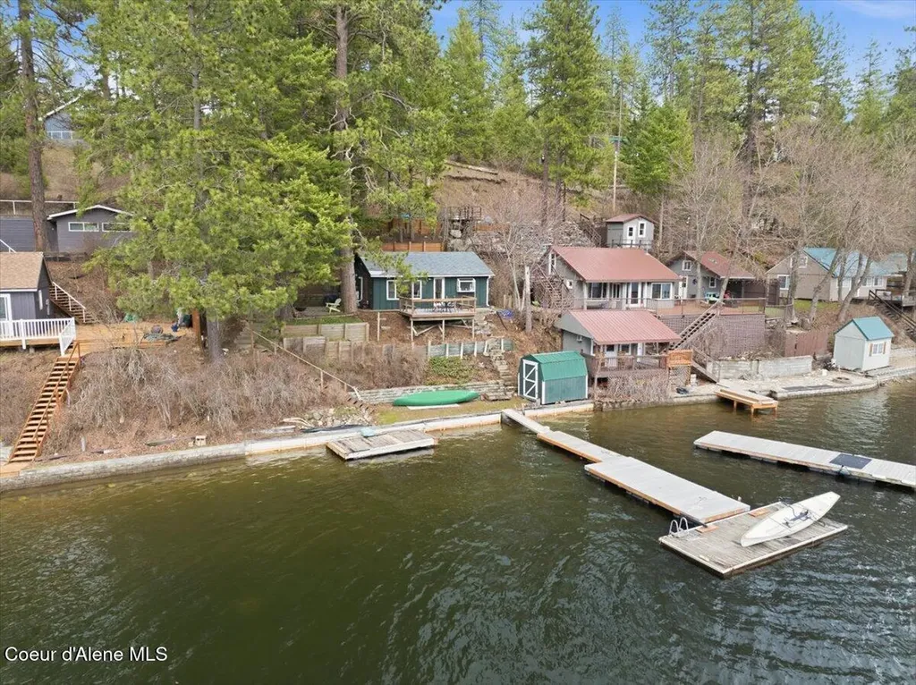 5822 W Boathaven Lane Rathdrum ID 83858