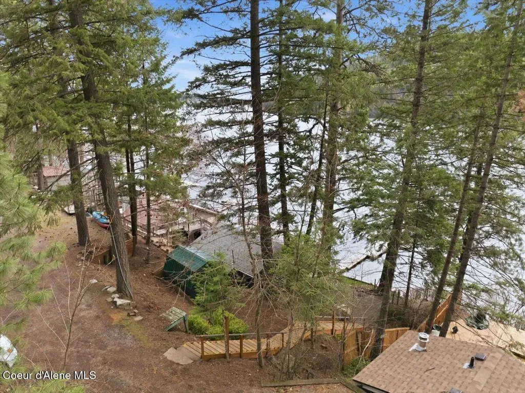 5822 W Boathaven Lane Rathdrum ID 83858