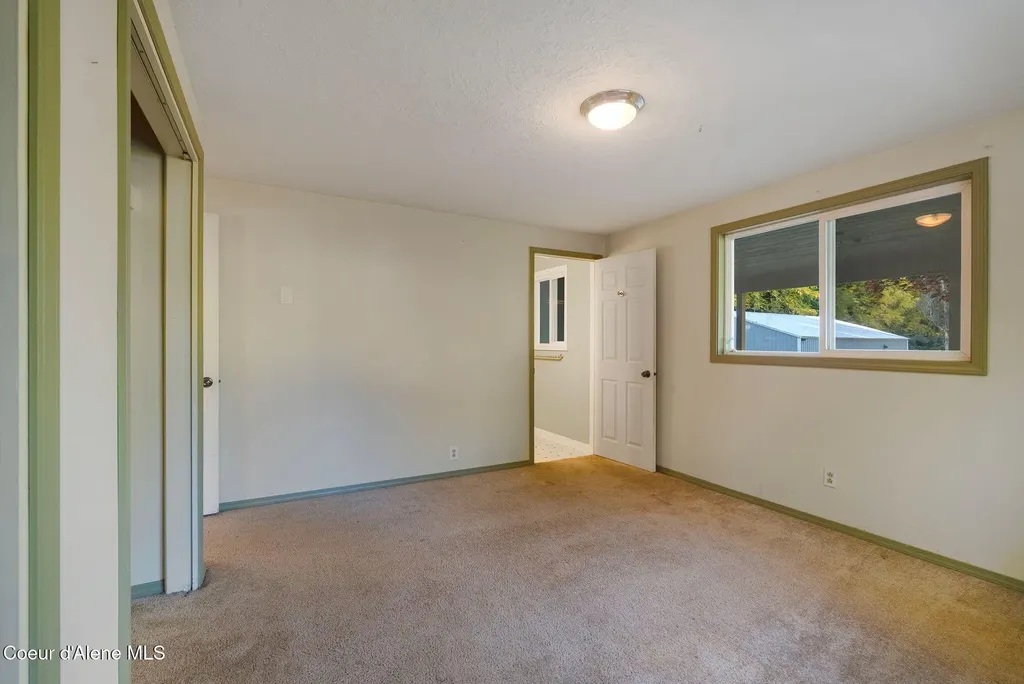 55 Trotter Lane Sandpoint ID 83864
