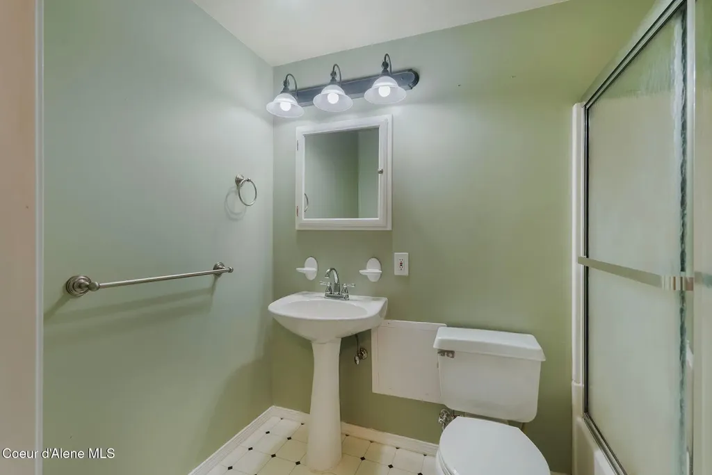 55 Trotter Lane Sandpoint ID 83864