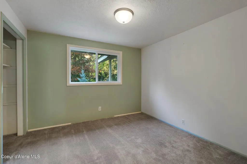 55 Trotter Lane Sandpoint ID 83864