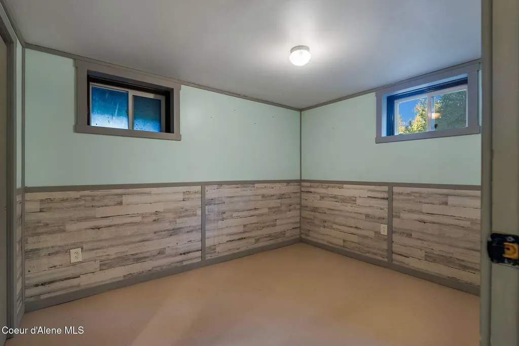 55 Trotter Lane Sandpoint ID 83864