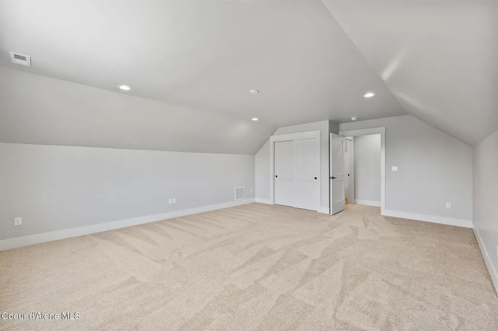 29835 N Archer Road Athol ID 83801