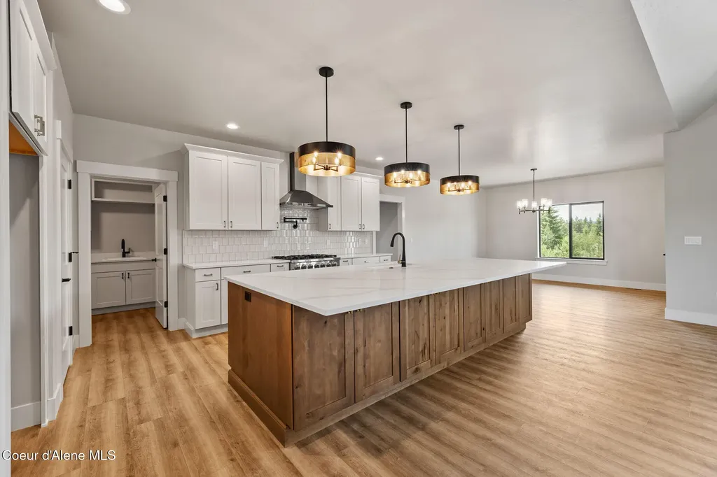 29835 N Archer Road Athol ID 83801
