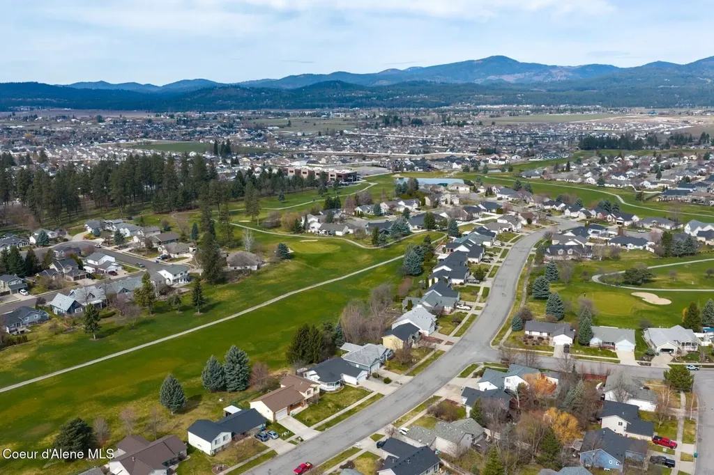2815 N Slice Drive Post Falls ID 83854