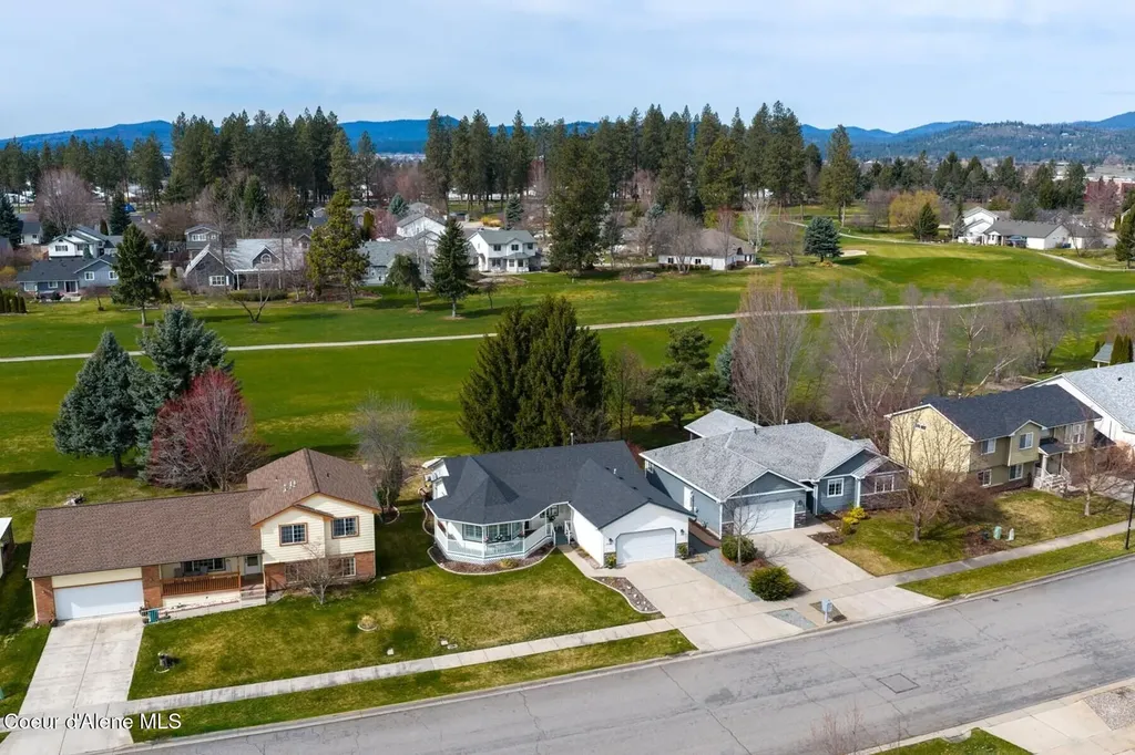 2815 N Slice Drive Post Falls ID 83854