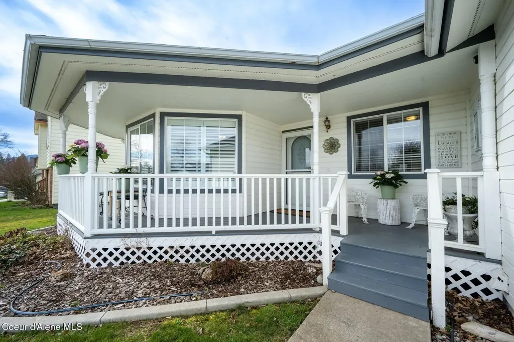 2815 N Slice Drive Post Falls ID 83854