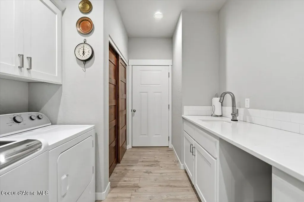 2949 W Highway 54 Spirit Lake ID 83869