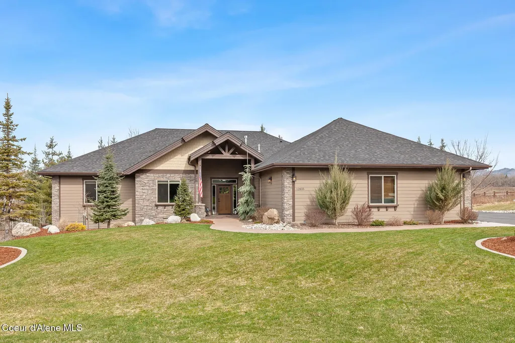 12835 N Sunflower Loop Hayden ID 83835