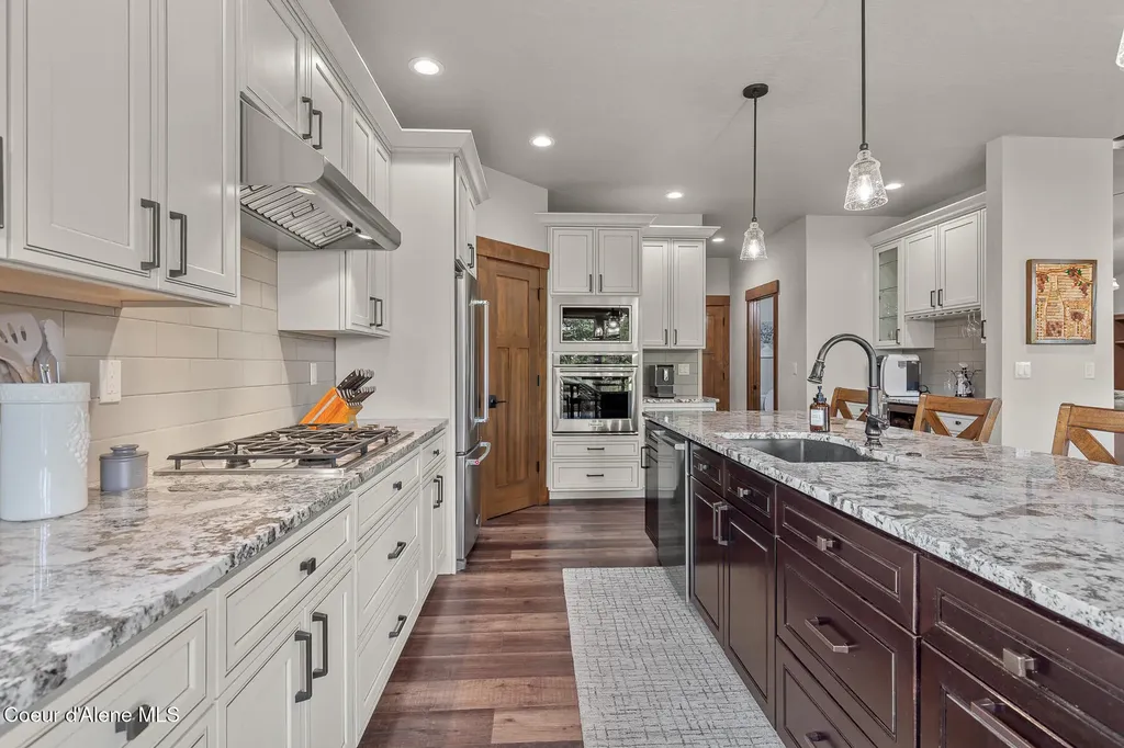 12835 N Sunflower Loop Hayden ID 83835