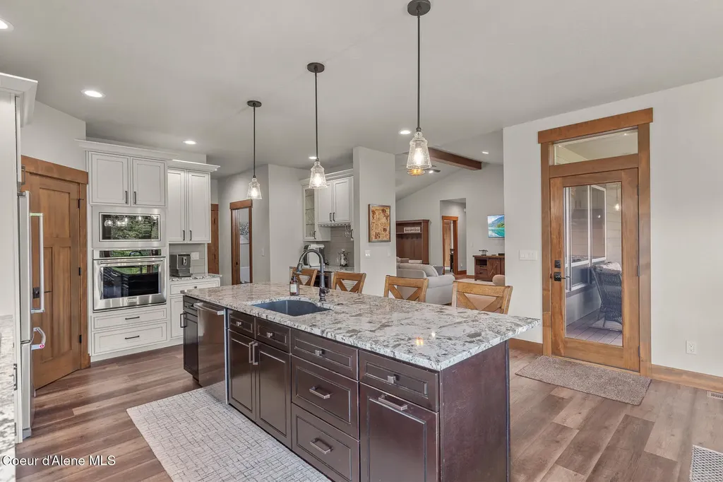 12835 N Sunflower Loop Hayden ID 83835