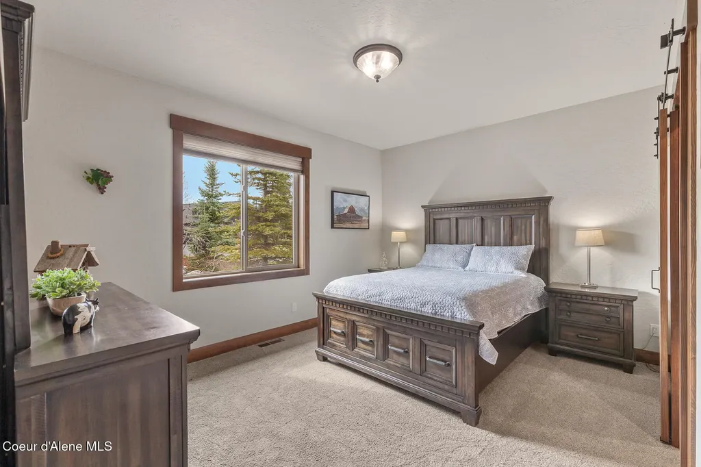 12835 N Sunflower Loop Hayden ID 83835