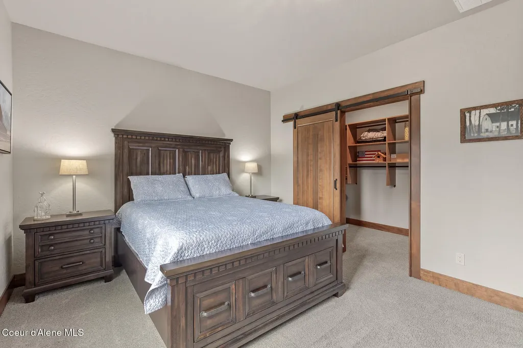 12835 N Sunflower Loop Hayden ID 83835