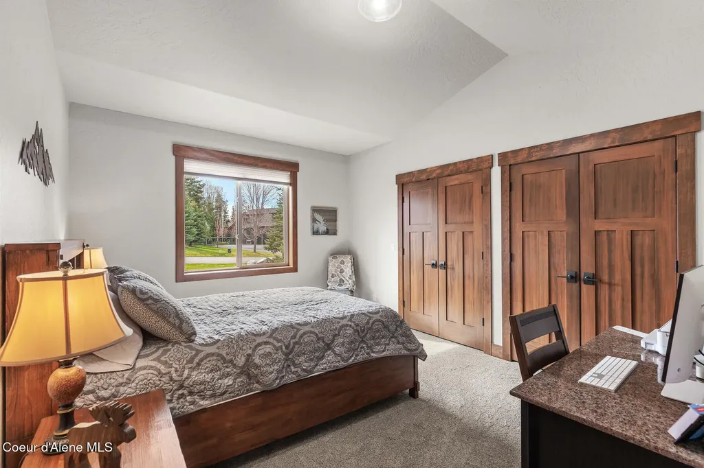 12835 N Sunflower Loop Hayden ID 83835