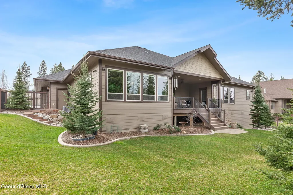 12835 N Sunflower Loop Hayden ID 83835