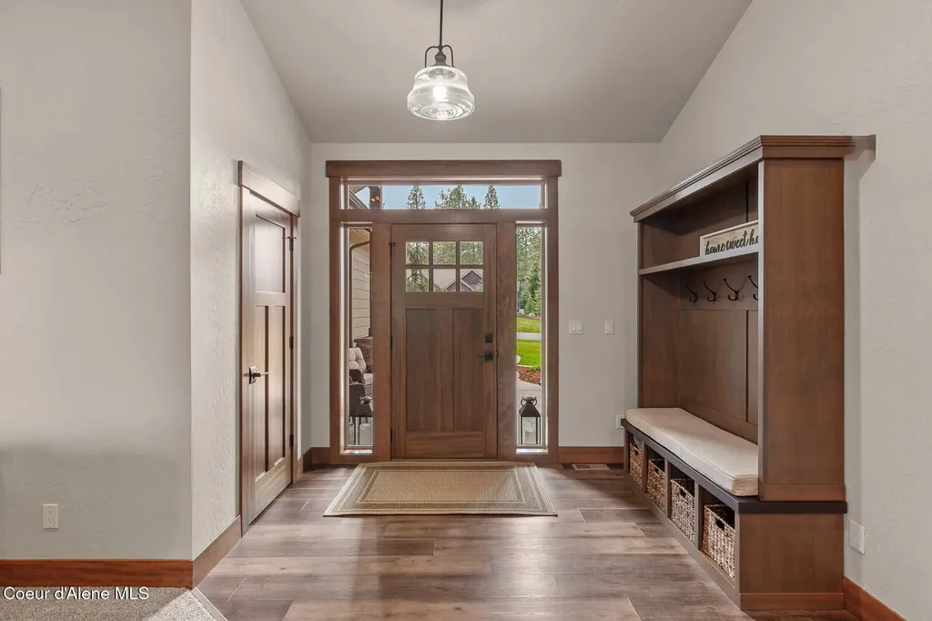 12835 N Sunflower Loop Hayden ID 83835