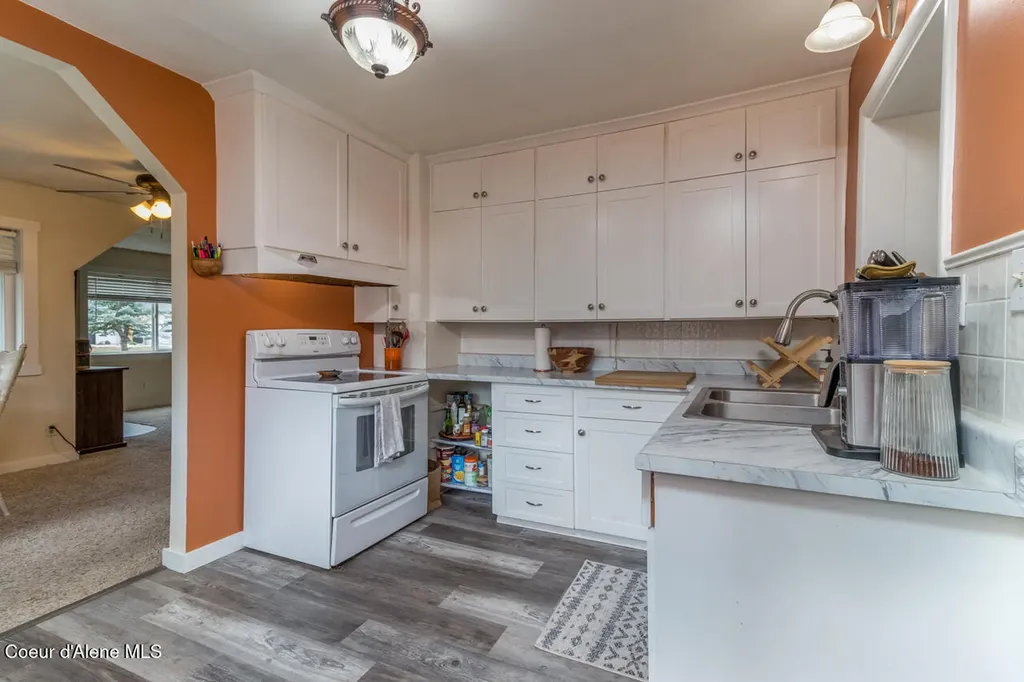 7467 Wells Street Bonners Ferry ID 83805