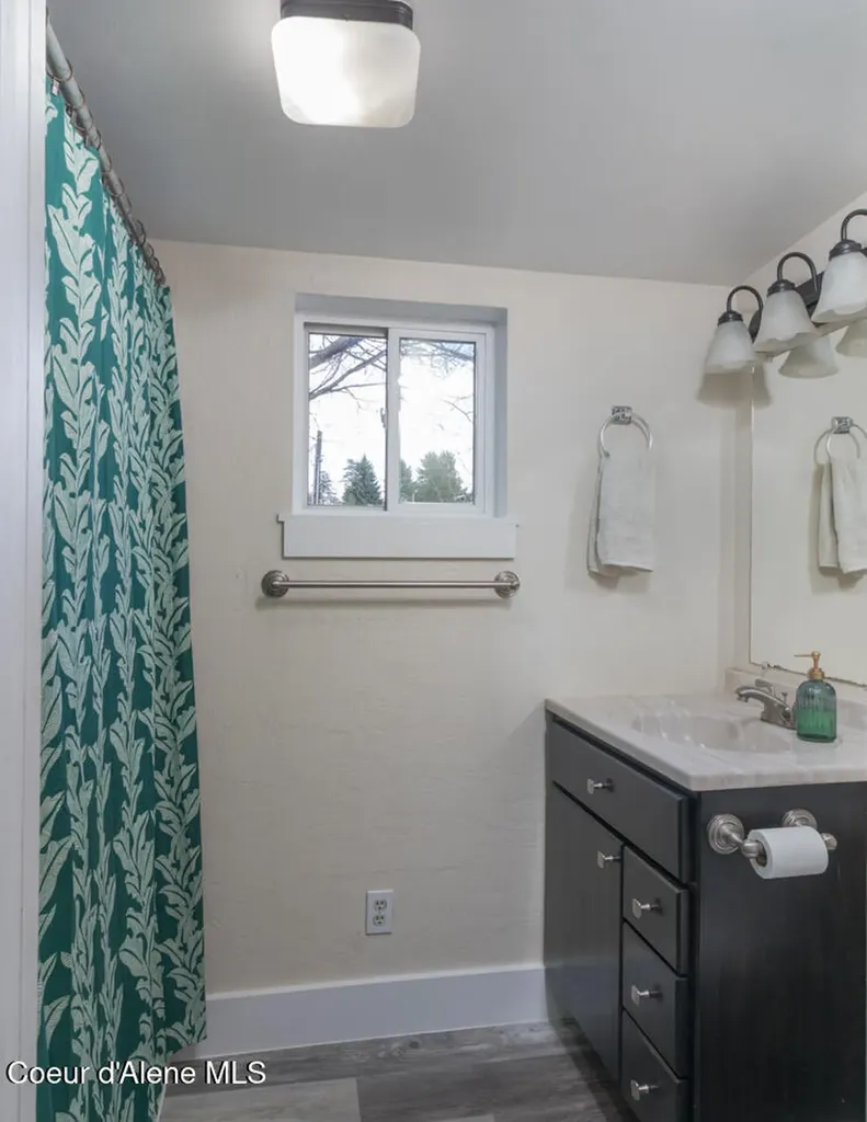 7467 Wells Street Bonners Ferry ID 83805