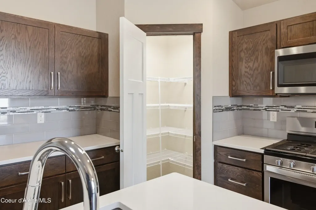 276 W Blanton Avenue Post Falls ID 83854
