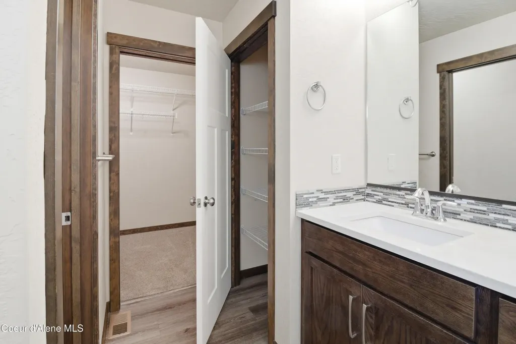 276 W Blanton Avenue Post Falls ID 83854