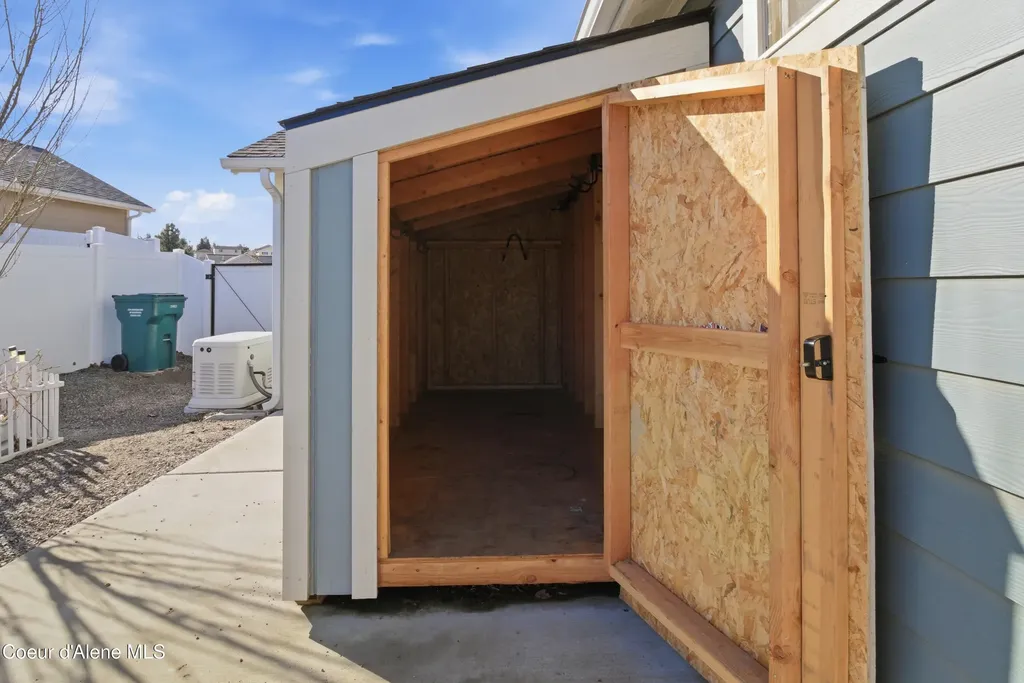 276 W Blanton Avenue Post Falls ID 83854