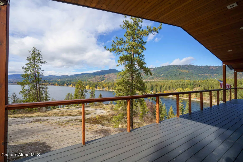 8171 W Osprey Ridge Road Rathdrum ID 83858