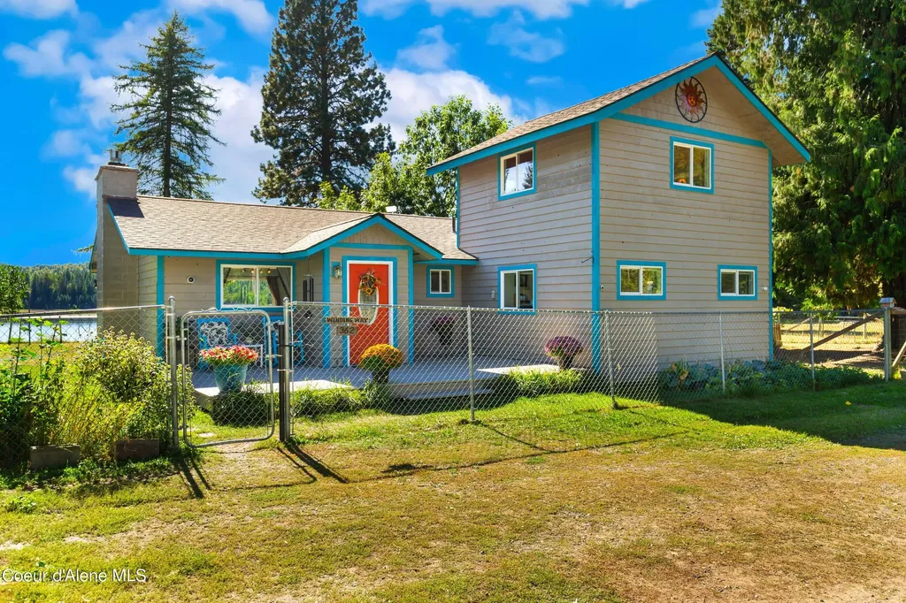 362 Winding Way Sandpoint ID 83864