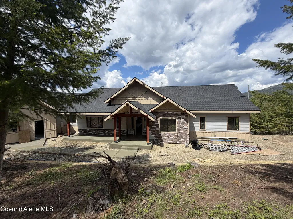883 Grouse Mountain Road Sagle ID 83860
